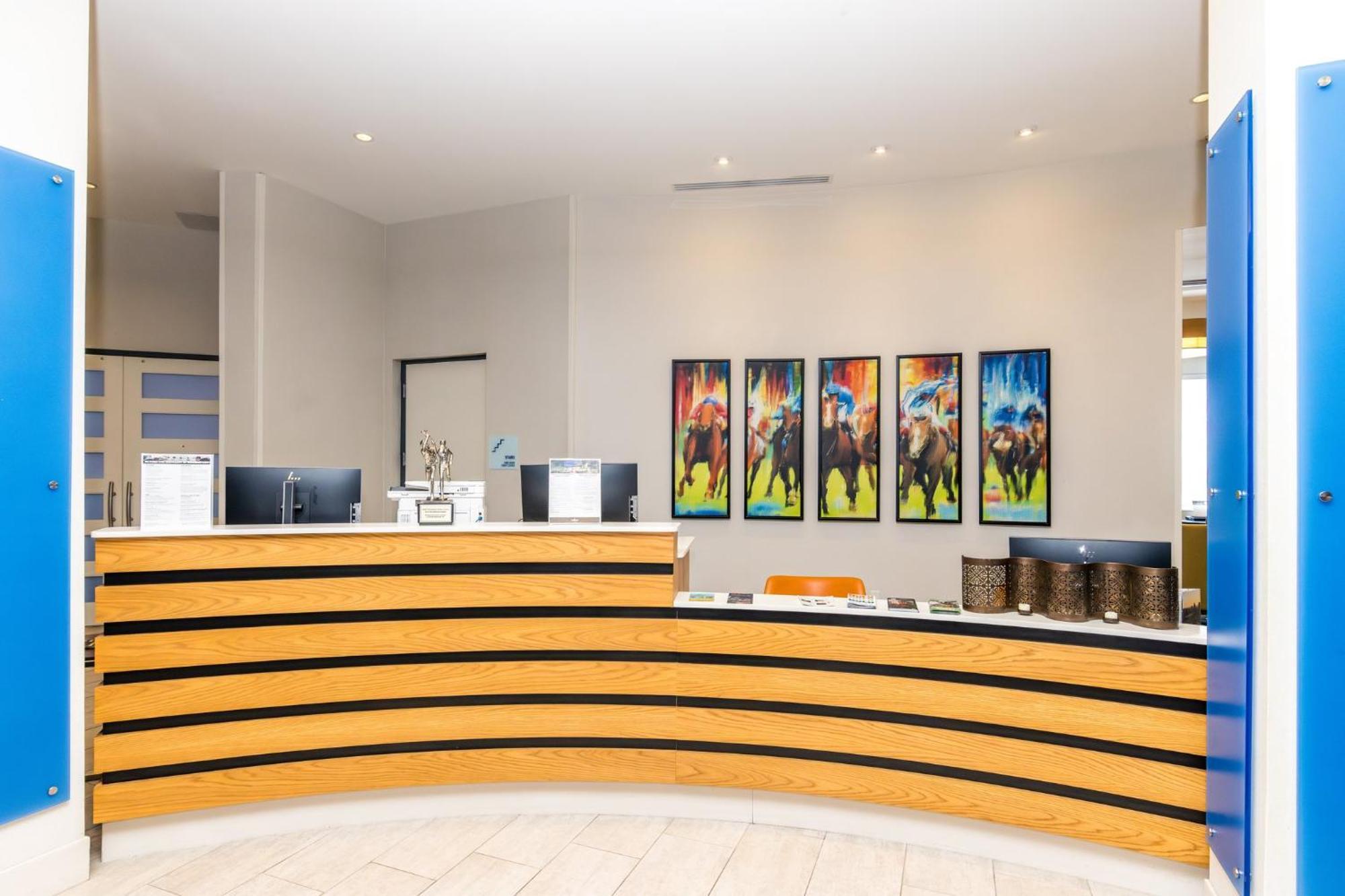 Holiday Inn Express & Suites Downtown Louisville By Ihg Exteriér fotografie