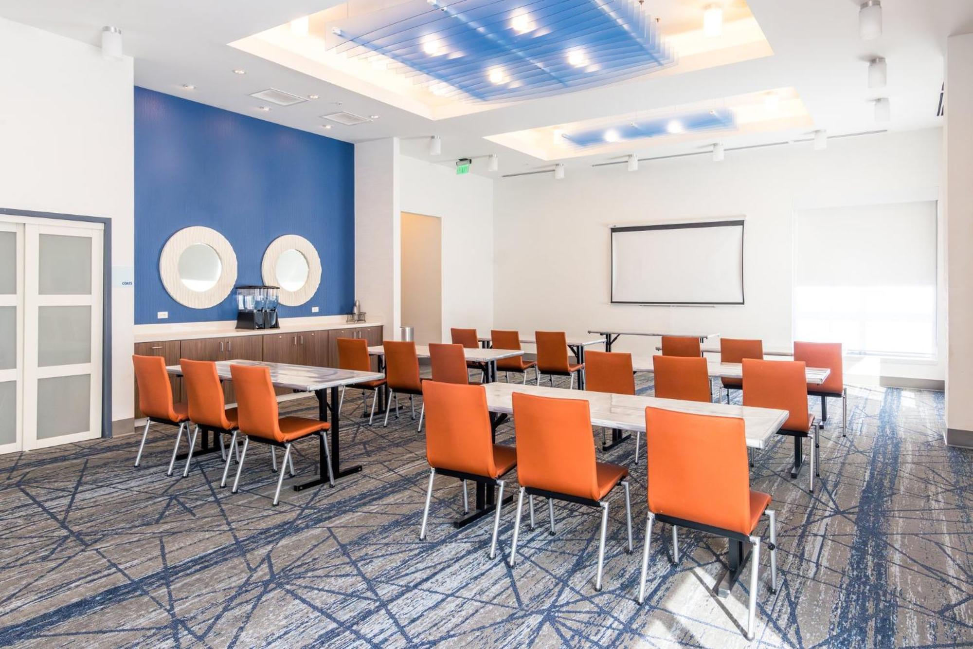 Holiday Inn Express & Suites Downtown Louisville By Ihg Exteriér fotografie